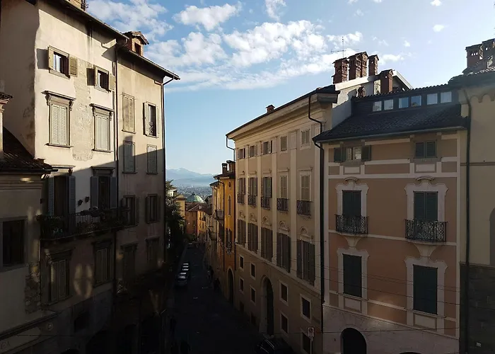 Pensionat Uptown B'n'b 2*