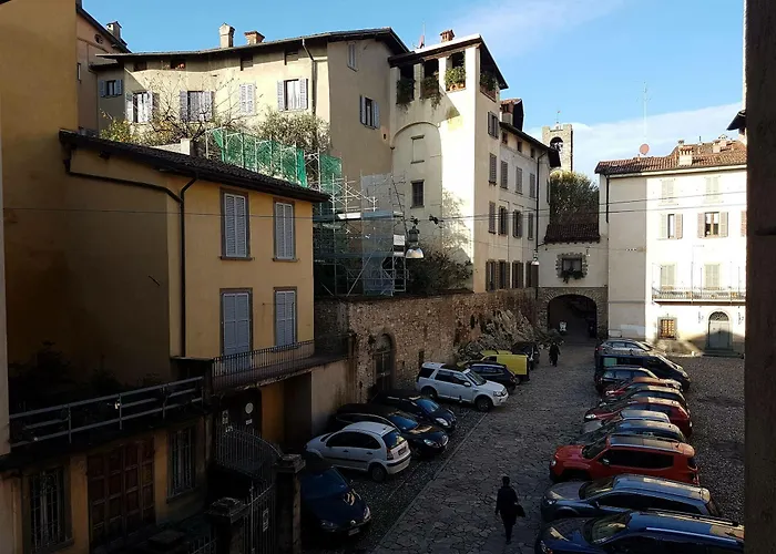 Uptown B'n'b Guest house Bergamo