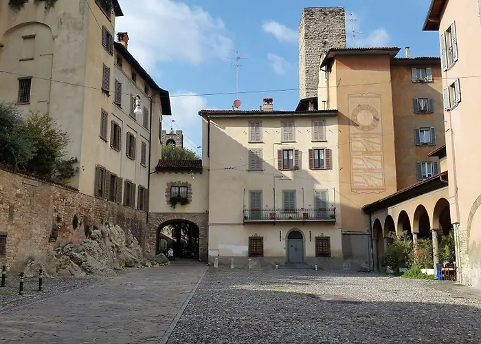 Uptown B'n'b Pensionat 2*